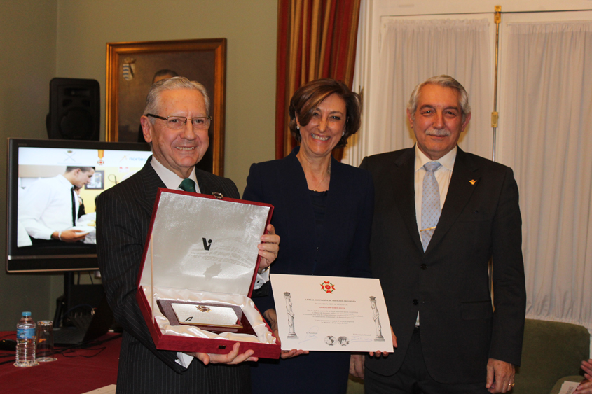 Norte Joven condecorada con Cruz al Mérito de Hidalgos de España